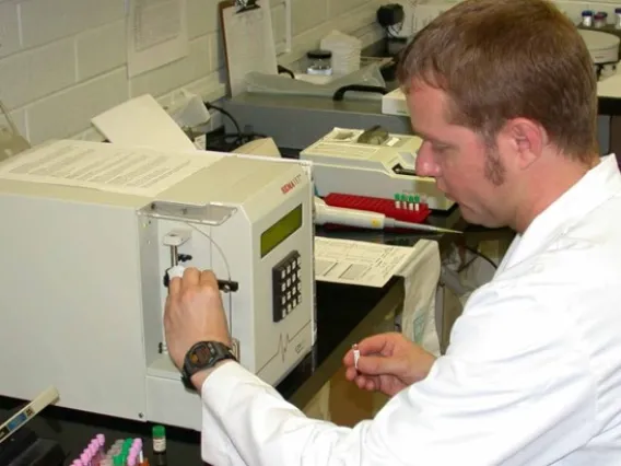 Lab technician working with Hemavet 